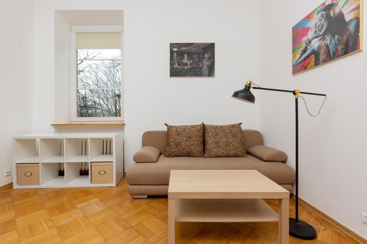 Downtown Studio Apartment By The Park By Noclegi Renters Warszawa Exteriör bild